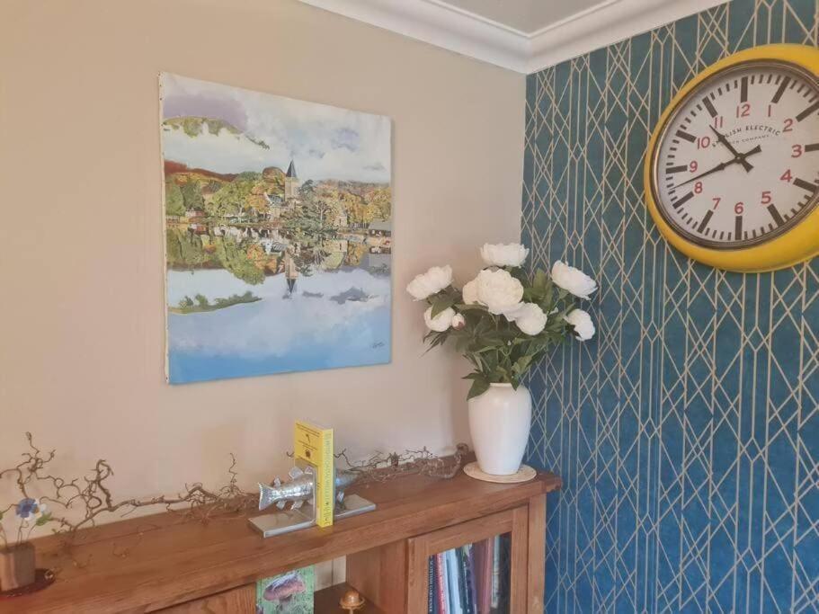Peaceful Getaway In Peebles Villa Екстериор снимка