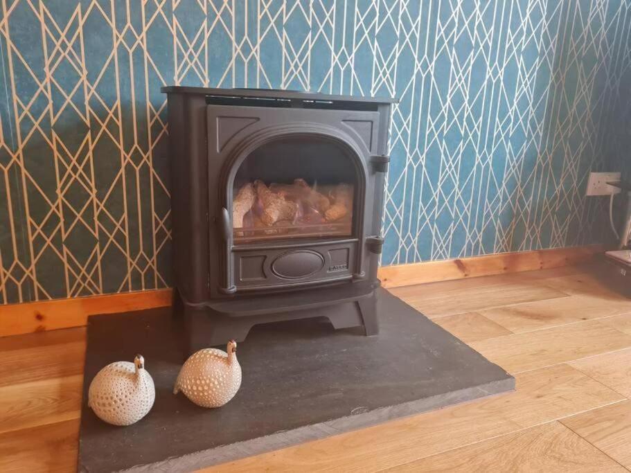 Peaceful Getaway In Peebles Villa Екстериор снимка